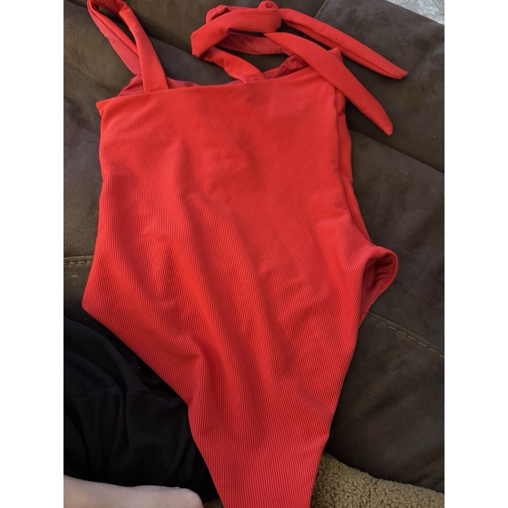 Beach Riot Red Ribbed One-Piece Swimsuit Size Medium M Tie Back Made in USA